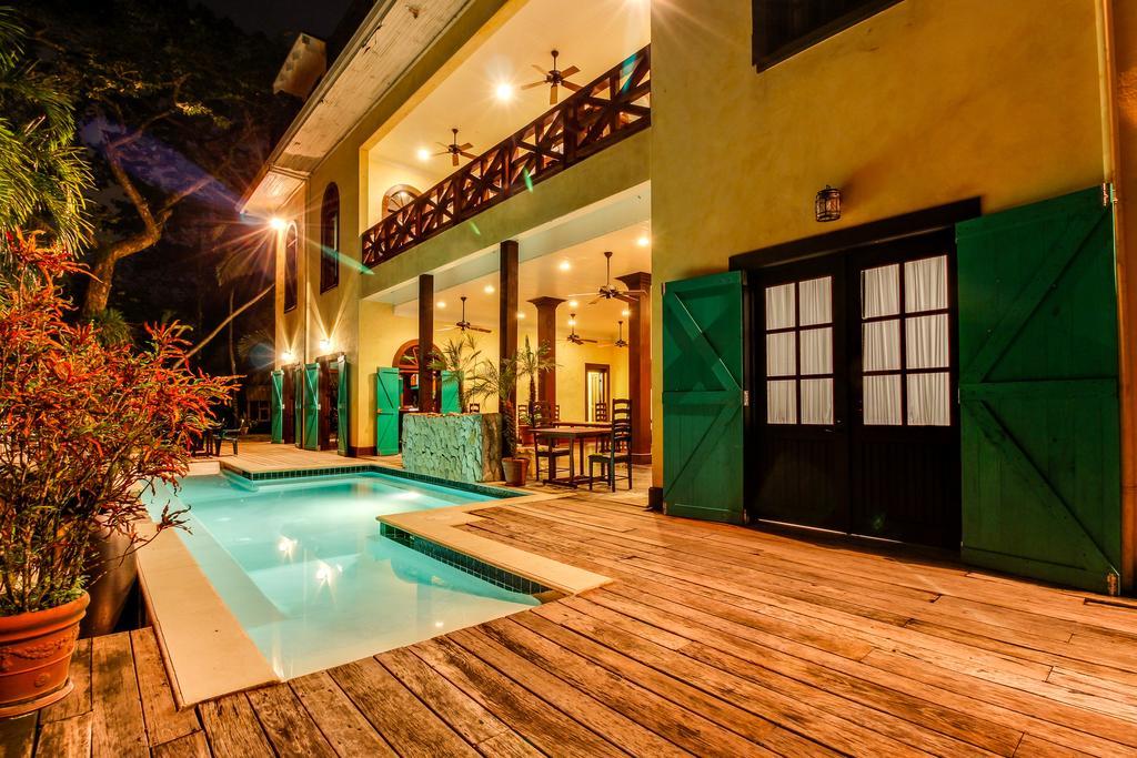 Colonial Suite @ Mahogany Hall San Ignacio Exterior foto